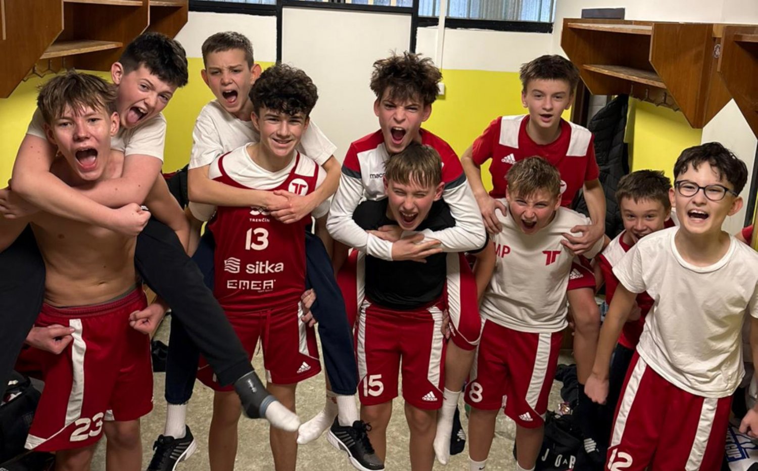 Akad�mia | V�azstvo a stovka mlad��ch �iakov proti Nitre