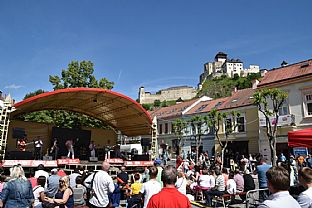 autor: Peter Kapusta, Tomáš Somr