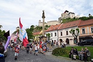 autor: Peter Kapusta, Tomáš Somr