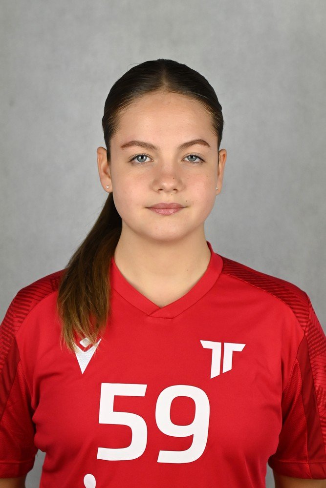 Vivien Volkov #18